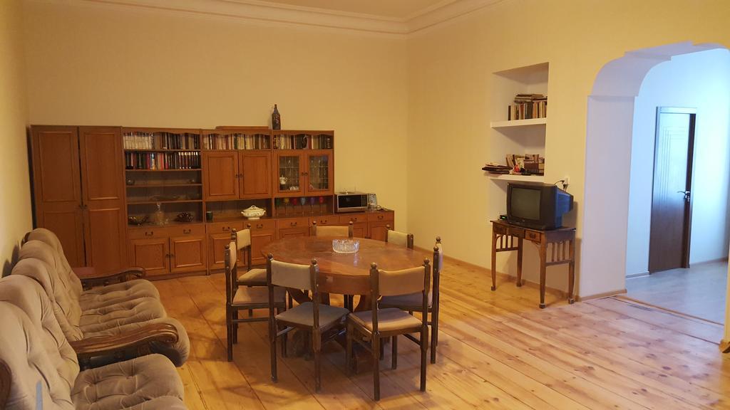 Apartment Chavchavadze 5
